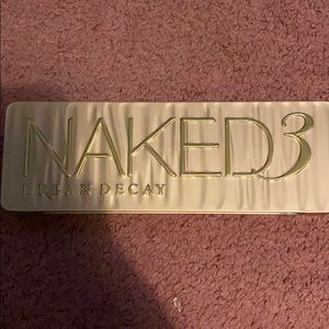 Urban Decay Naked 3 Eyeshadow